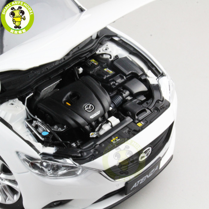 1/18 Mazda 6 ATENZA Diecast Car Model Toy for kids Boy Girl Gift Collection White