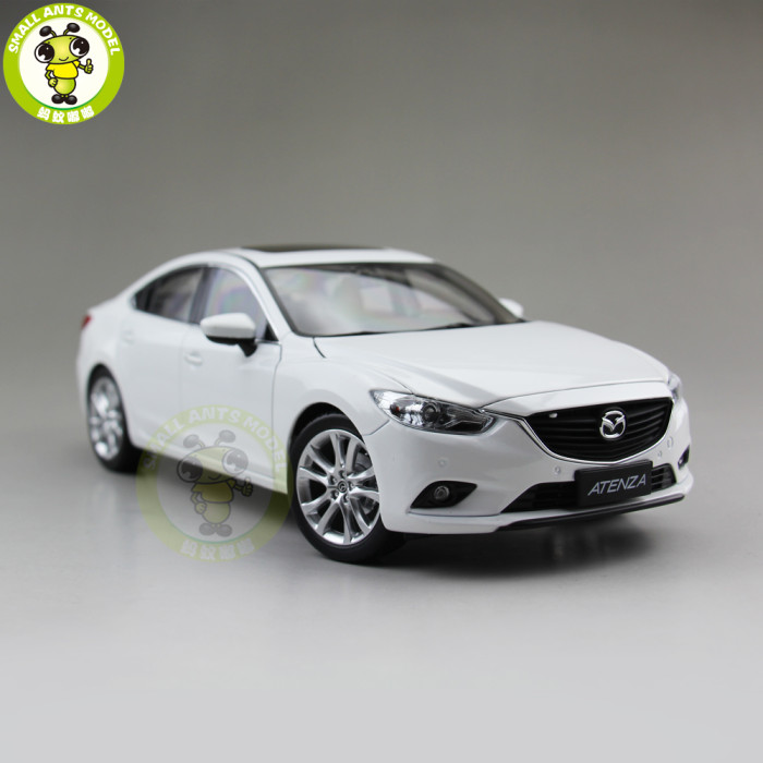 1/18 Mazda 6 ATENZA Diecast Car Model Toy for kids Boy Girl Gift Collection White