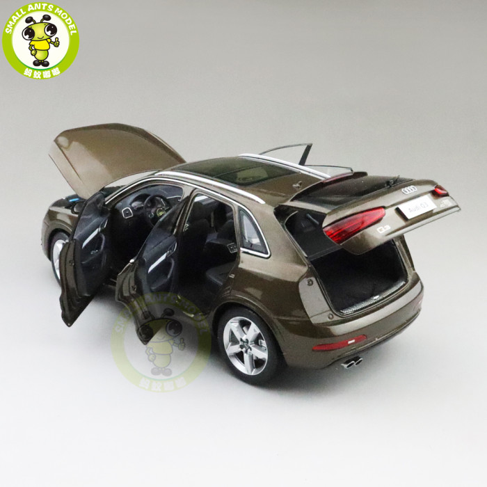 1/18 Audi Q3 SUV Diecast Metal Car SUV Model Toy Girl Kids Boy Gift Collection