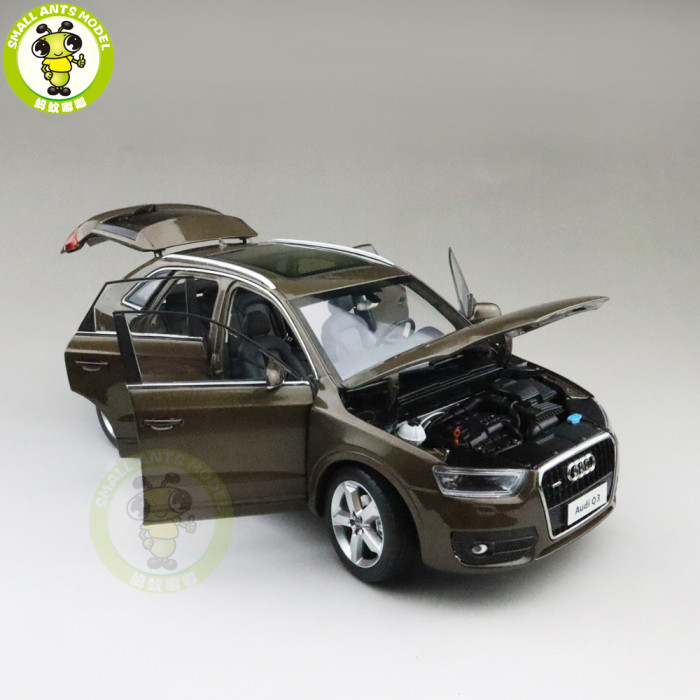 1/18 Audi Q3 SUV Diecast Metal Car SUV Model Toy Girl Kids Boy Gift Collection