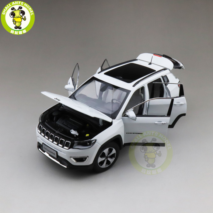 1/18 Jeep Compass Fiat Chrysler Diecast Metal Car Suv Model Collection Gift White