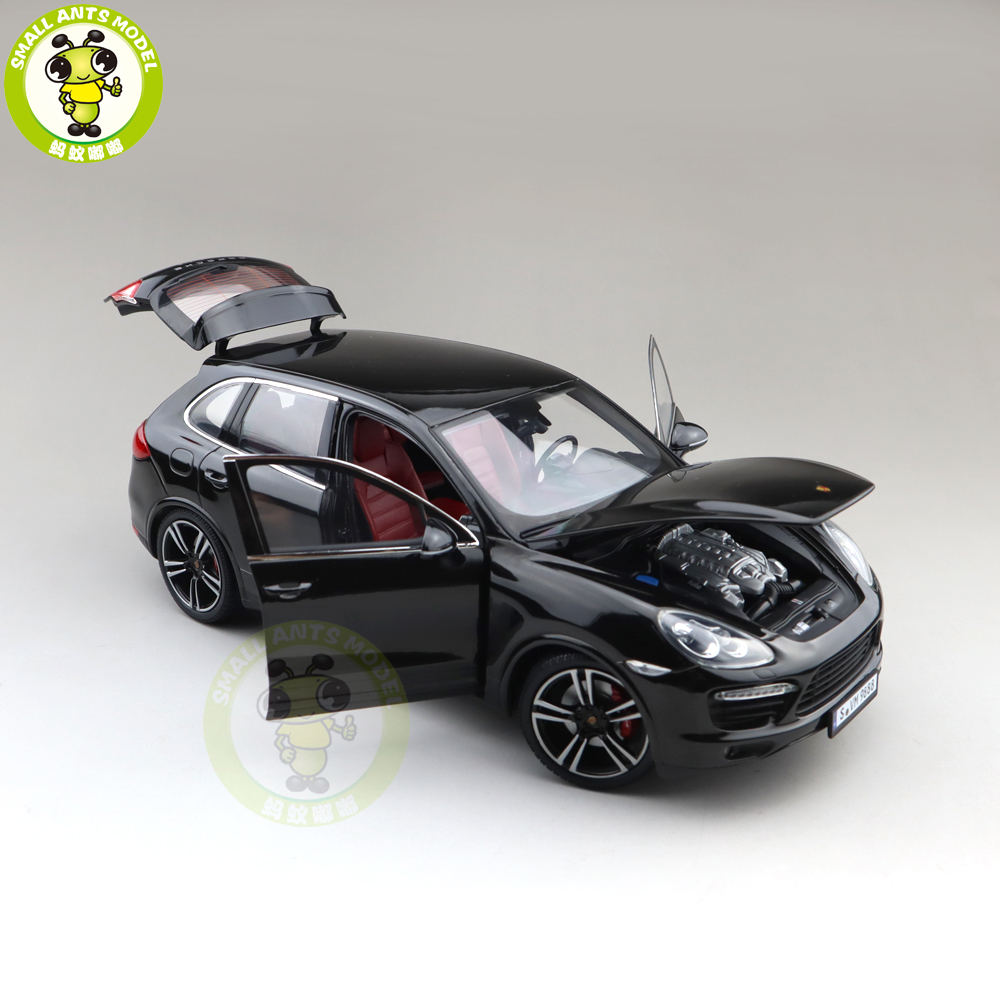 1/18 Minichamps Porsche CAYENNE Turbo S 2013 Diecast Model Toys