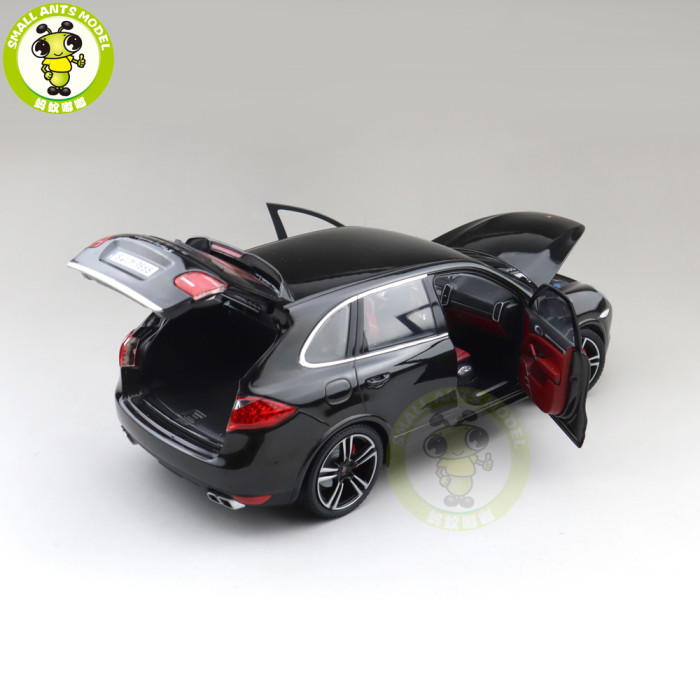1/18 Minichamps Porsche CAYENNE Turbo S 2013 Diecast Model Toys Car Gifts