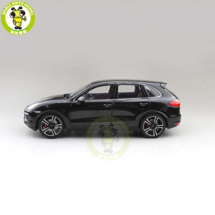 1/18 Minichamps Porsche CAYENNE Turbo S 2013 Diecast Model Toys Car Gifts