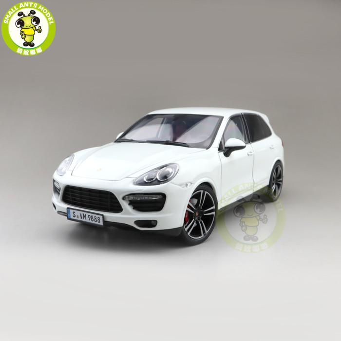 1/18 Minichamps Porsche CAYENNE Turbo S 2013 Diecast Model Toys Car Gifts