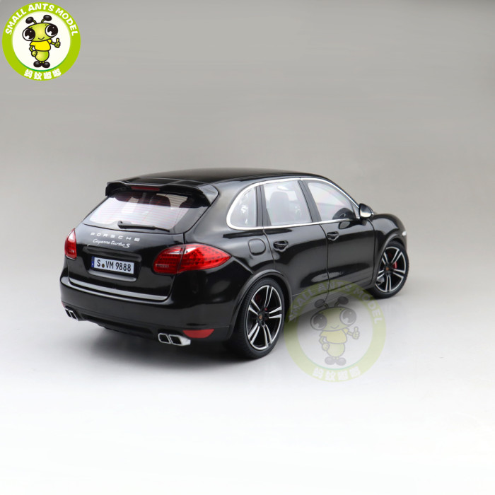 1/18 Minichamps Porsche CAYENNE Turbo S 2013 Diecast Model Toys Car Gifts