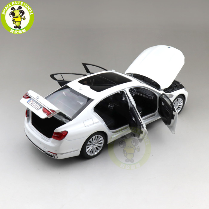 1/18 BMW 7 Series 750Li G12 2017 Diecast Model Car Toys Boys Girls Gifts