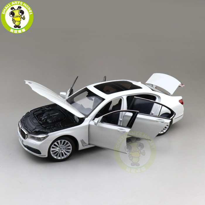 1/18 BMW 7 Series 750Li G12 2017 Diecast Model Car Toys Boys Girls Gifts