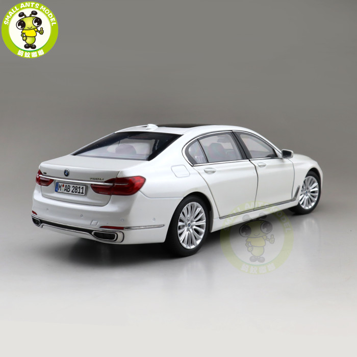 1/18 BMW 7 Series 750Li G12 2017 Diecast Model Car Toys Boys Girls Gifts