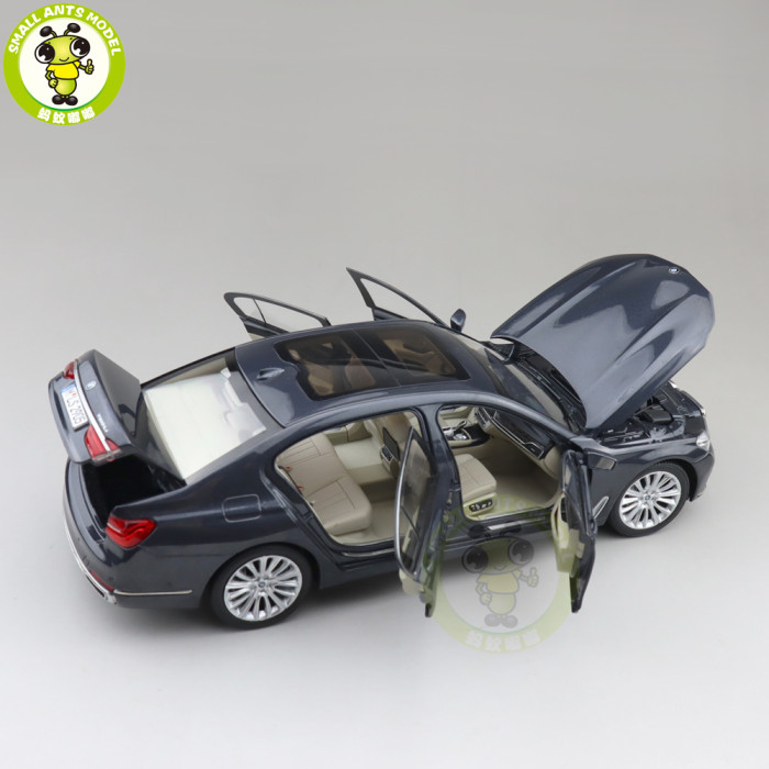 1/18 BMW 7 Series 750Li G12 2017 Diecast Model Car Toys Boys Girls Gifts