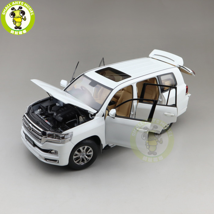 1/18 Toyota Land Cruiser 200 LC200 KENGFAI Diecast SUV Car Model Toys Boys Girls gifts