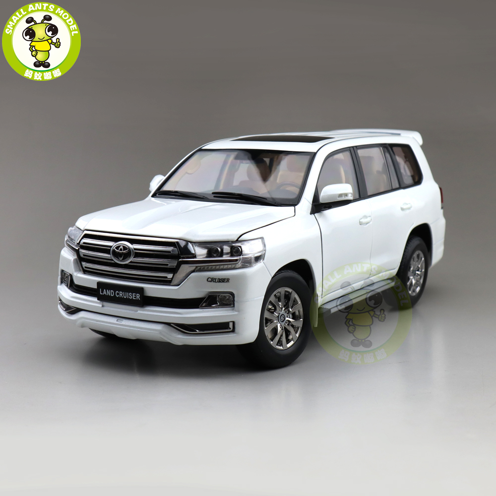 1/18 Toyota Land Cruiser 200 LC200 KENGFAI Diecast SUV Car