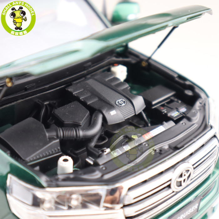 1/18 Toyota Land Cruiser 200 LC200 KENGFAI Diecast SUV Car Model Toys Boys Girls gifts