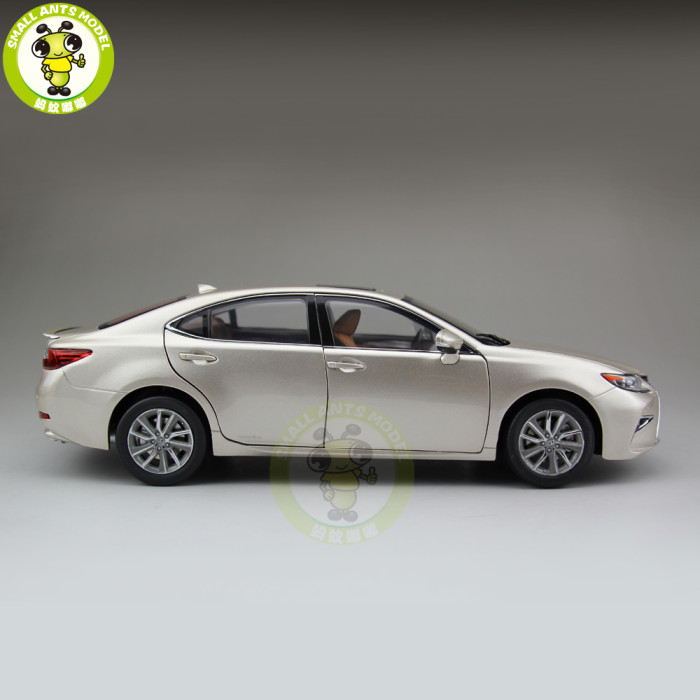 1/18 Toyota Lexus ES300 ES300H Diecast Model Car Suv hobby collection Gifts White