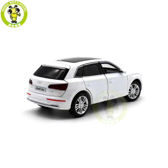 1/32 AUDI Q5 Q5L Light Sound JKM Diecast Model Toys Cars Kids Gifts