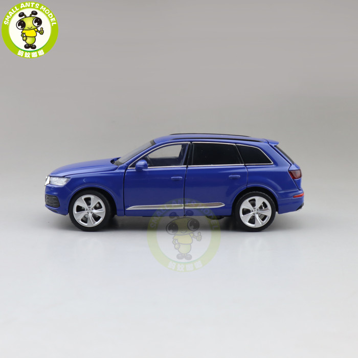 1/32 AUDI Q7 Light Sound JKM Diecast Model Toys Cars Kids Gifts