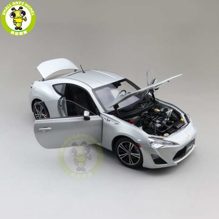 1/18 Autoart Toyota SCION FR-S North American LHD Diecast Model Toys Car Boys Girls Gifts