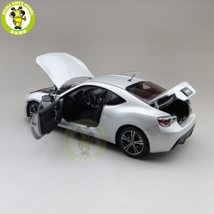 1/18 Autoart Toyota SCION FR-S North American LHD Diecast Model Toys Car Boys Girls Gifts