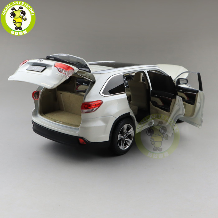 1/18 Toyota Highlander 2018 Diecast SUV Car Model Toys Kids Boy Girl Gifts White