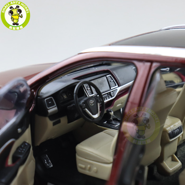 1/18 Toyota Highlander 2018 Diecast SUV Car Model Toys Kids Boy Girl Gifts White