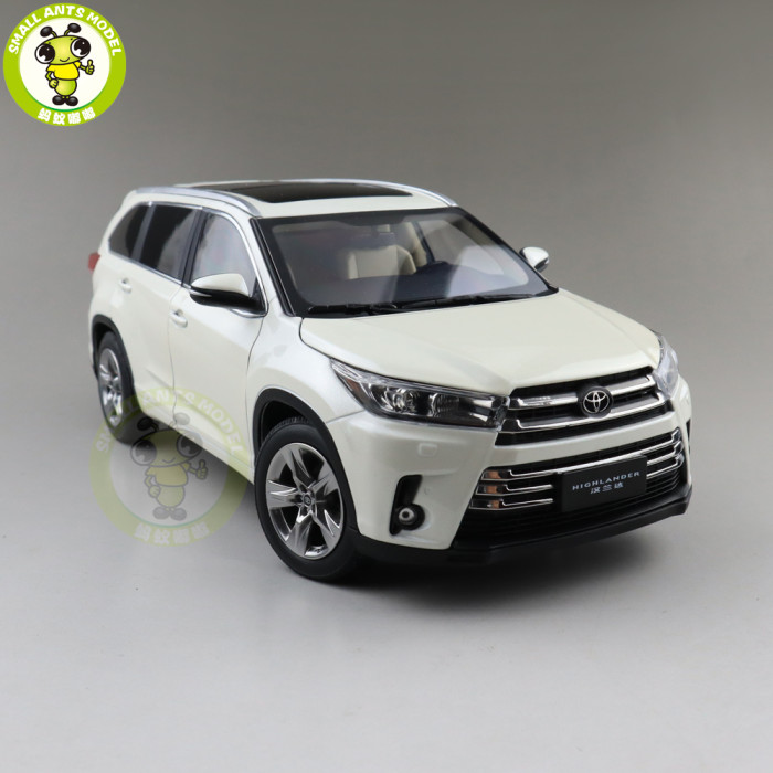 1/18 Toyota Highlander 2018 Diecast SUV Car Model Toys Kids Boy Girl Gifts White