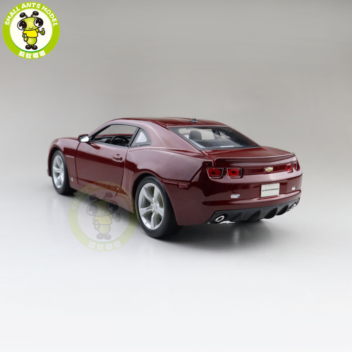 1/18 2010 Chevrolet Camaro SS RS Maisto 31173 Diecast Model Car Toys Boys Girls Gifts