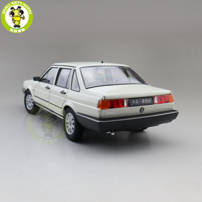 1/18 Welly VW Volkswagen Santana Passat B2 Diecast Model Car Toys Kids Gifts