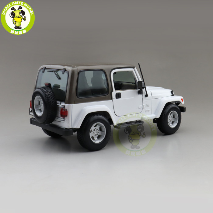 1/18 Jeep Wrangler Sahara Maisto 31662 Diecast Model Car Toys Boys Girls Gifts