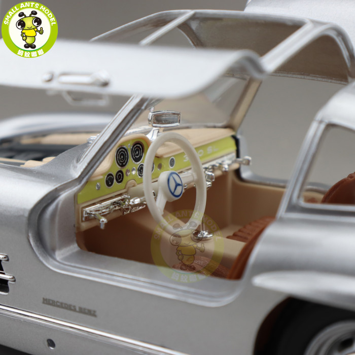 1/18 Medcedes Benz 300SL 300 SL 1954 Bburago 12047 Diecast Metal Model Car Toys Boys Girls Gifts