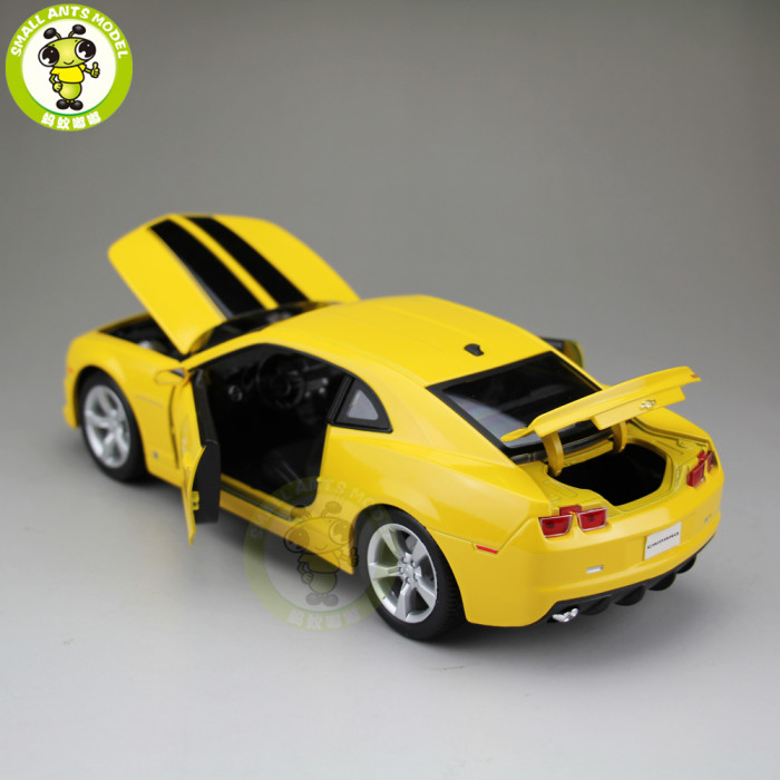 1/18 2010 Chevrolet Camaro SS RS Maisto 31173 Diecast Model Car Toys Boys Girls Gifts