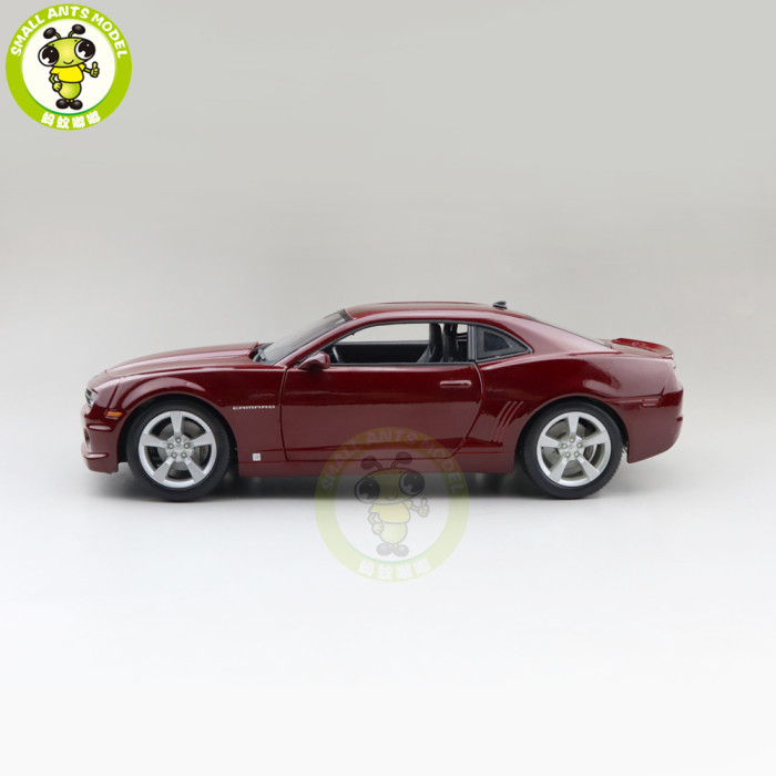1/18 2010 Chevrolet Camaro SS RS Maisto 31173 Diecast Model Car Toys Boys Girls Gifts