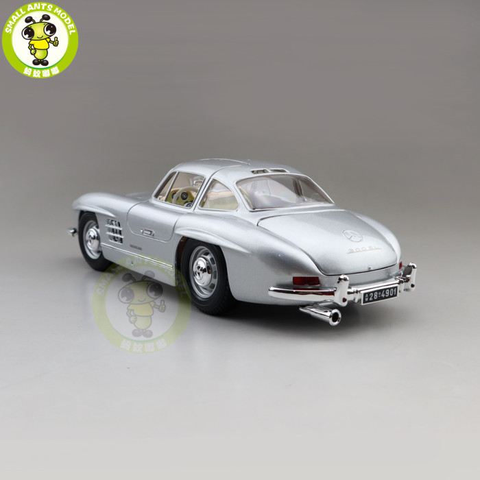 1/18 Medcedes Benz 300SL 300 SL 1954 Bburago 12047 Diecast Metal Model Car Toys Boys Girls Gifts