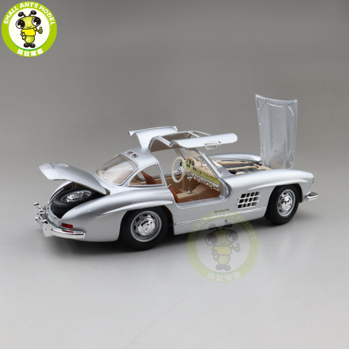 1/18 Medcedes Benz 300SL 300 SL 1954 Bburago 12047 Diecast Metal Model Car Toys Boys Girls Gifts