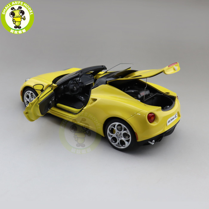1/18 ALFA ROMEO 4C SPIDER Autoart 70143 70142 70141 Model Toys Car Gifts