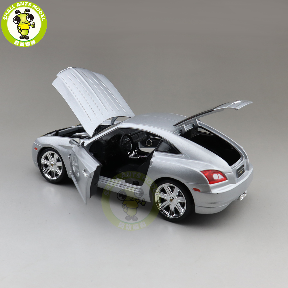 1/18 CHRYSLER Crossfire Maisto 31140 Diecast Model Car Toys Boys