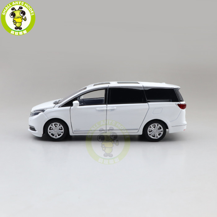 1/32 JKM Buick GL8 Mpv Diecast Model Car Toys kids Boys Girls Gifts sound lighting