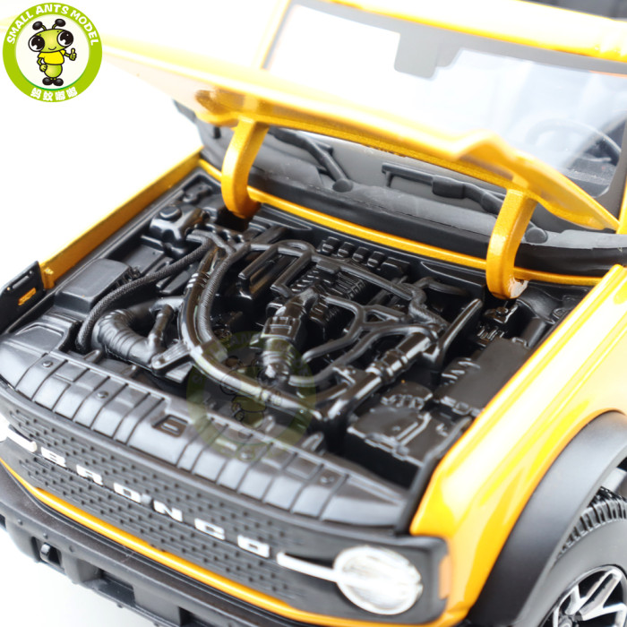 1/18 2021 Ford Bronco Badlands Maisto 31457 Diecast Model Car Toys Boys Girls Gifts