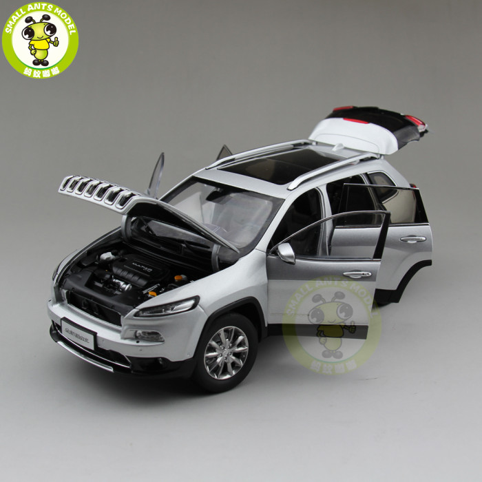1/18 Jeep Cherokee Diecast Metal Model Toys Cars Boys Girls Gifts