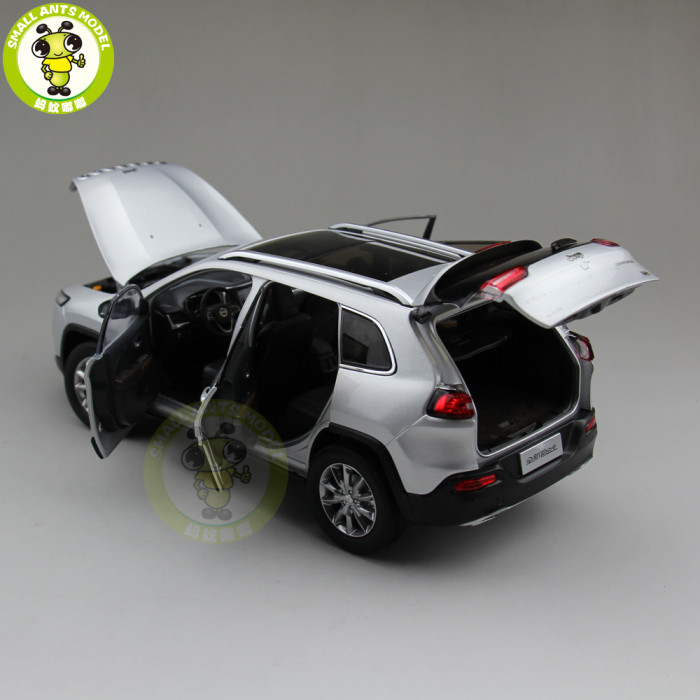 1/18 Jeep Cherokee Diecast Metal Model Toys Cars Boys Girls Gifts