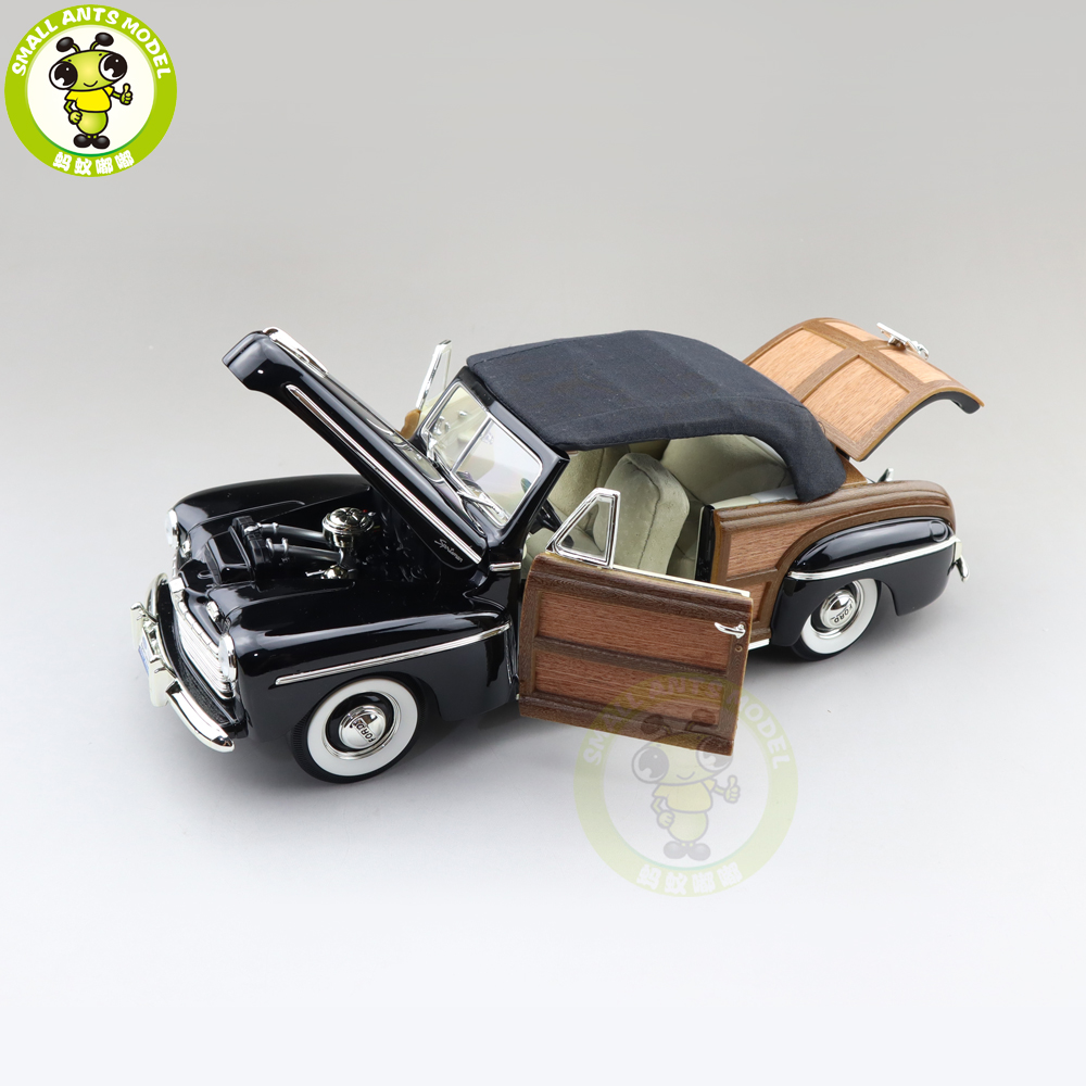 1/18 1946 Ford Sportsman ミニカー 1946 Ford Sportsman Woody Black 1/18 Diecast Model Car by