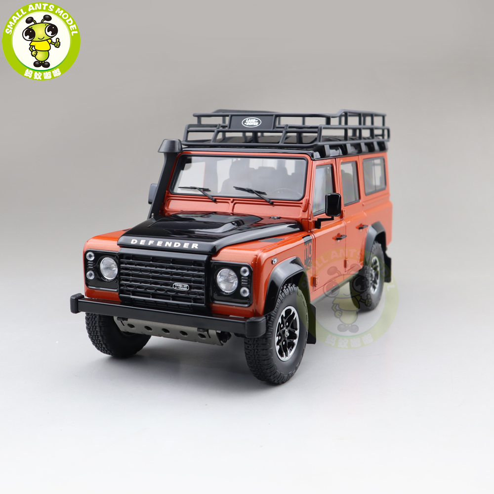 1/18 Land Rover Defender 110 Adventure Edition 2015 Almost REAL