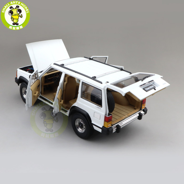 1/18 Jeep Cherokee XJ 1985 Diecast Model Toys Car Boys Girls Gifts