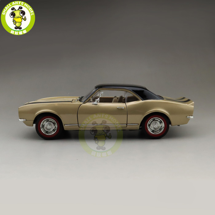 1/18 1967 Chevrolet CAMARO Z28 Road Signature Diecast Model Car Toys Boys Girls Gift