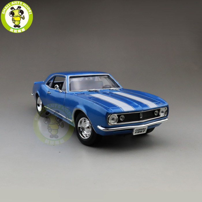 1/18 1967 Chevrolet CAMARO Z28 Road Signature Diecast Model Car Toys Boys Girls Gift