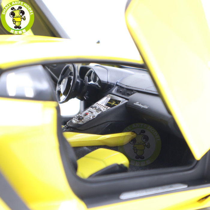 1/18 Lamborghini Aventador LP700-4 LP700 Welly FX Diecast Model Racing Car Toys Kids Gifts