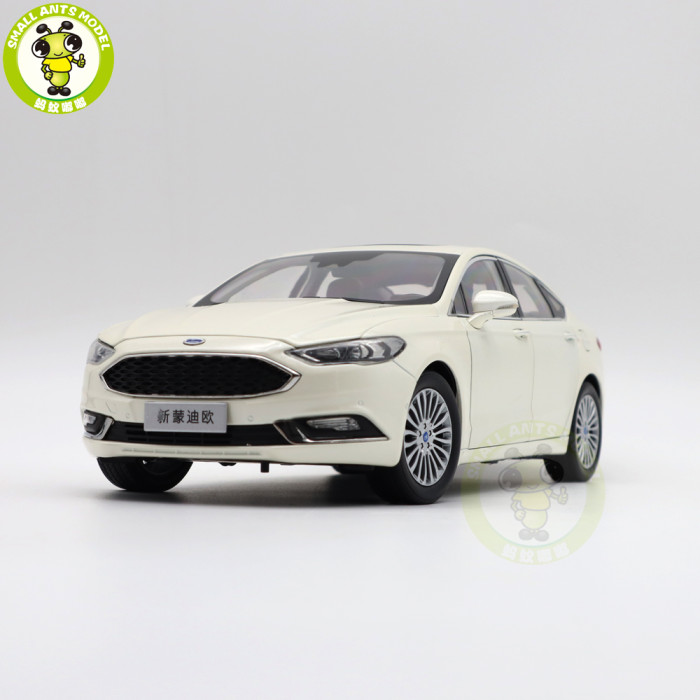 1/18 Ford New Mondeo 2017 Diecast Metal Car Model Toys for kids Boy Girl Gift Collection