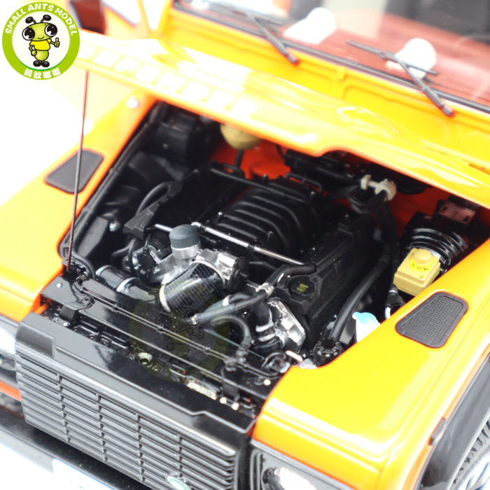 1/18 LCD Land Rover Defender 90 Works V8 70th 2017 Diecast Model Car Toys Boys Girls Gifts
