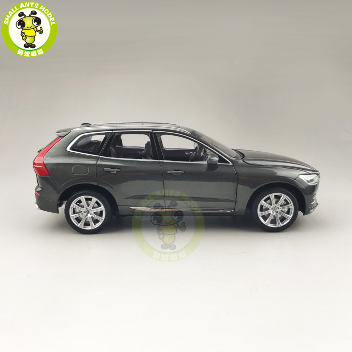 1/18 ALL NEW Volvo XC60 SUV Diecast Metal Model Car SUV Gift Hobby Collection White Color