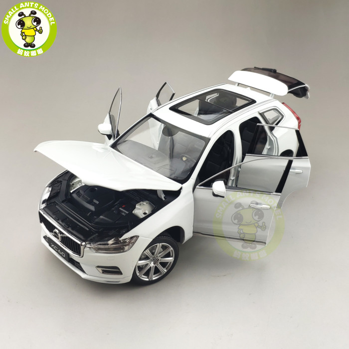 1/18 ALL NEW Volvo XC60 SUV Diecast Metal Model Car SUV Gift Hobby Collection White Color
