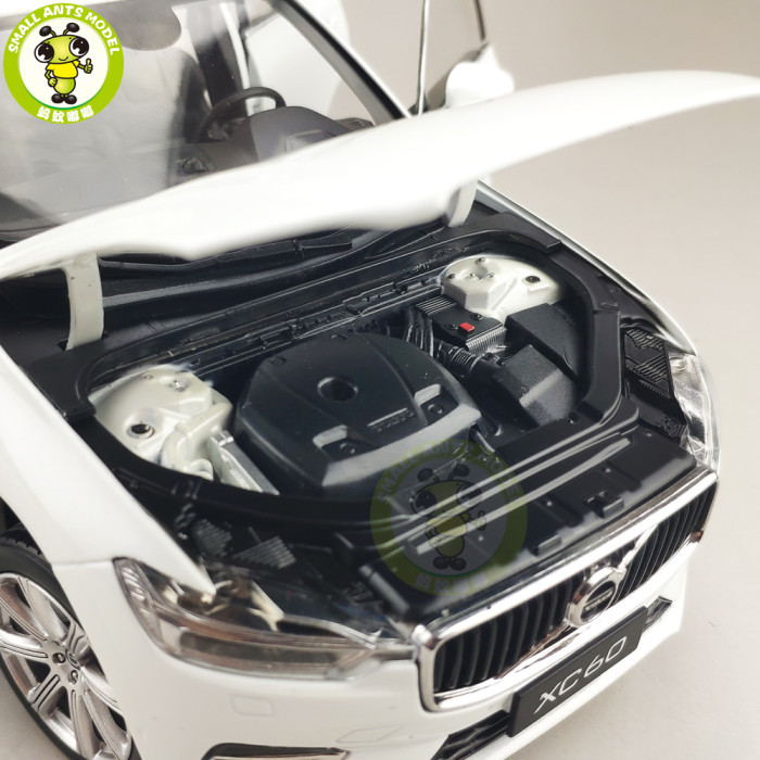1/18 ALL NEW Volvo XC60 SUV Diecast Metal Model Car SUV Gift Hobby Collection White Color